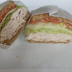 Cuttermill Delicatessen - Turkey sandwich on whole weat bread
