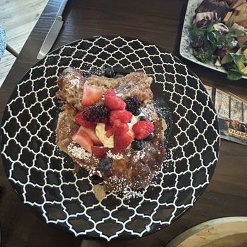 Vagabondo  - Cornetto French Toast - Sicilian Near Me - Excelsior, Minnesota