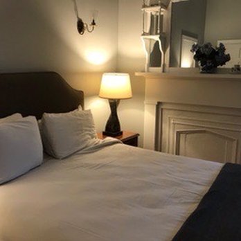 Inns On Bellevue - Bed & Breakfast Near Me - Newport, Rhode Island