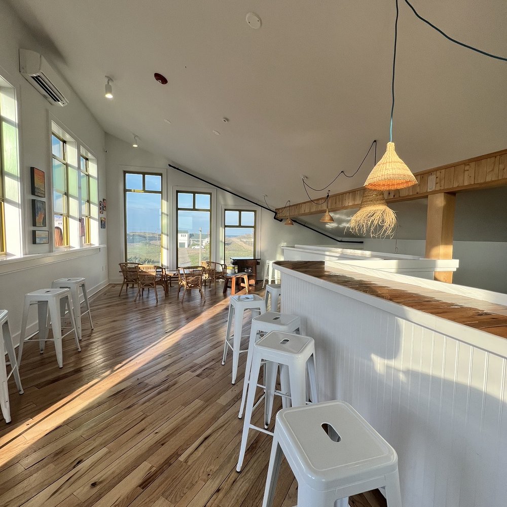Swells’a Brewing - Upstairs seating - Breweries Near Me - Kill Devil Hills, North Carolina