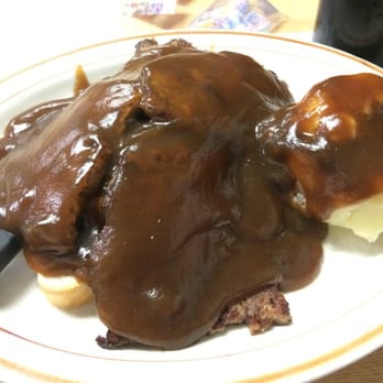 Harvest Diner - Meatloaf and potatoes - Diners Near Me - Georgetown, Delaware Harvest Diner - Meatloaf and potatoes - Diners Near Me - Georgetown, Delaware