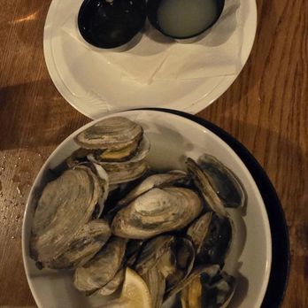 Cape Neddick Lobster Pound - Steamed clams - Seafood Near Me - Cape Neddick, Maine
