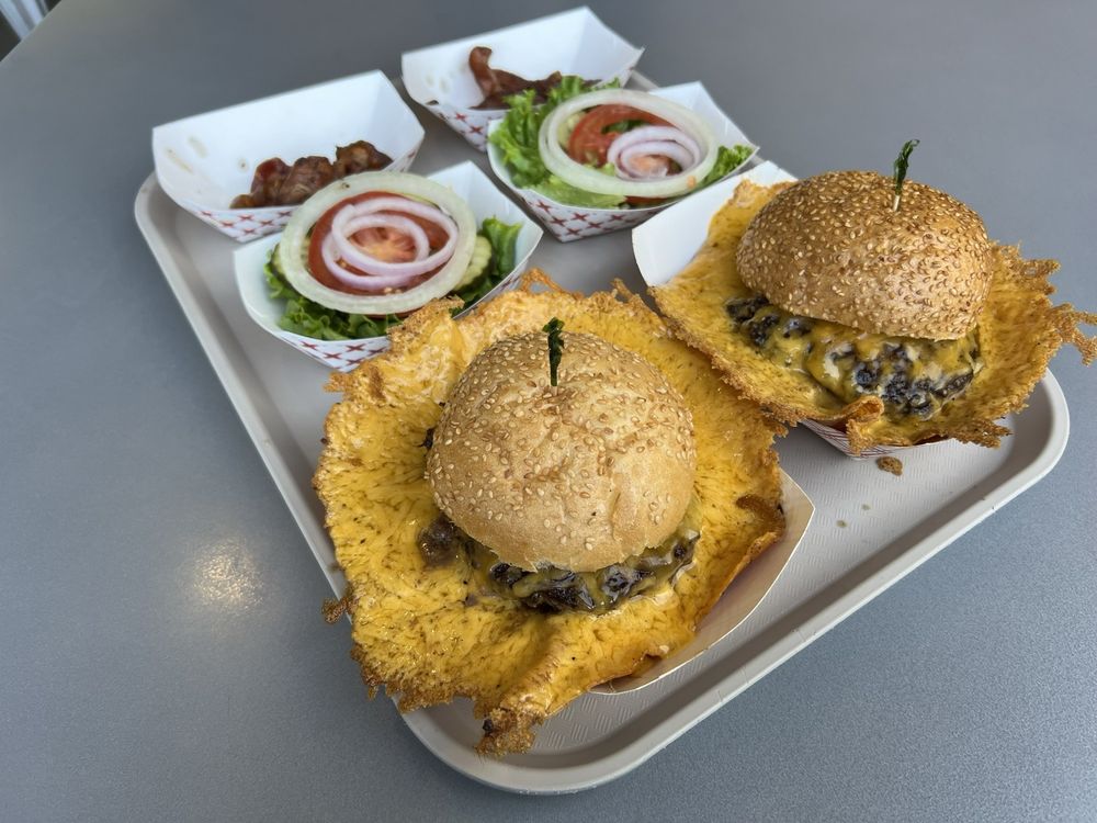 Squeeze Inn Hamburgers