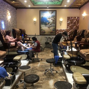 Venus Nails & Spa - Nail Salons Near Me - Orlando, Florida