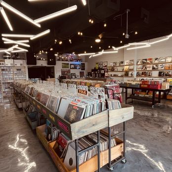 Remix Record Shop - Vinyl Records Near Me - Orlando, Florida Remix Record Shop - Vinyl Records Near Me - Orlando, Florida