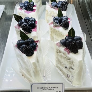 Paris Baguette - Bakeries Near Me - San Jose, California