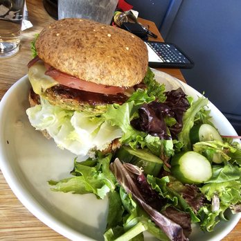 Juicy Brew - Vegan Near Me - Honolulu, Hawaii
