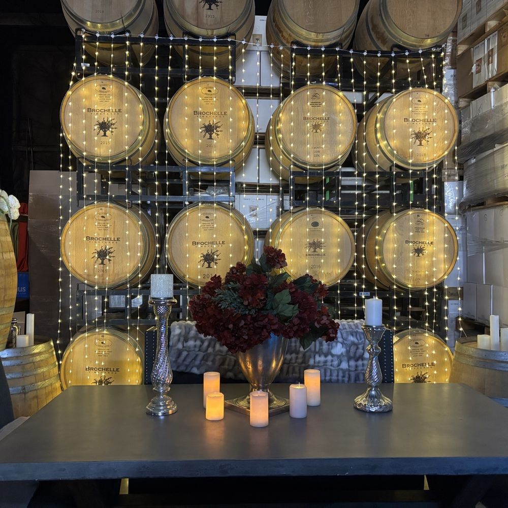 Brochelle Vineyards - Beautiful tasting room - Wine Tasting Room Near Me - Paso Robles, California