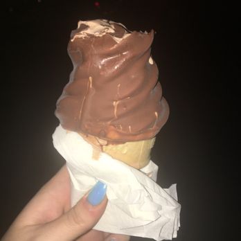Mrs Curl Ice Cream - Chocolate ice cream, dipped cone - Ice Cream & Frozen Yogurt Near Me - Greenwood, Indiana Mrs Curl Ice Cream - Chocolate ice cream, dipped cone - Ice Cream & Frozen Yogurt Near Me - Greenwood, Indiana