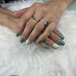 Sierra Nails