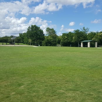 San Jose Splash Pad - Basketball, Pavillion with grill and large open field - Parks Near Me - Georgetown, Texas