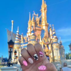 Lovely Nails