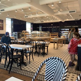 Paris Baguette - Inside - Bakeries Near Me - Northvale, New Jersey Paris Baguette - Inside - Bakeries Near Me - Northvale, New Jersey