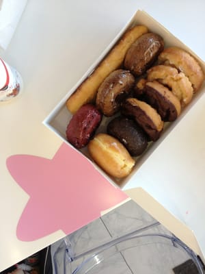 Sarah Donuts by null