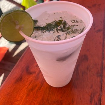 Papas & Beer - Mojito - Dance Clubs Near Me - Rosarito, BCN