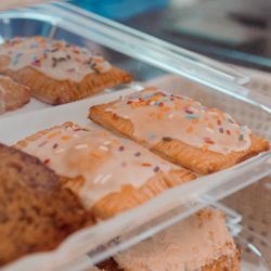 Swell Coffee - Vegan pop tarts