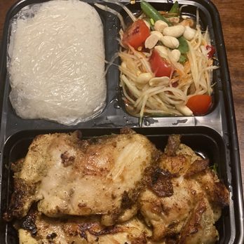 Mintra Thai Cuisine - Som Tum Combo 2 's - Thai Near Me - Renton, Washington Mintra Thai Cuisine - Som Tum Combo 2 's - Thai Near Me - Renton, Washington