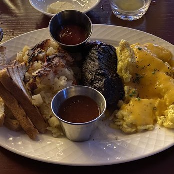 Harry's - Steak and Eggs - Steakhouses Near Me - Manhattan, New York