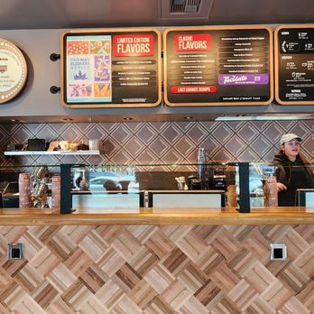 Salt & Straw - Ice Cream & Frozen Yogurt Near Me - Bellevue, Washington Salt & Straw - Ice Cream & Frozen Yogurt Near Me - Bellevue, Washington