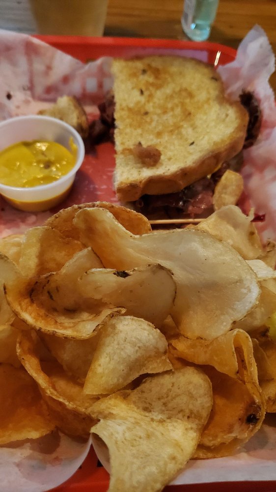 Sam's Uptown Cafe