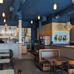 Parthenon Greek American Grill - Enjoyable atmosphere