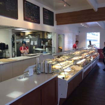 Hans' Bakery - Bakeries Near Me - Anoka, Minnesota
