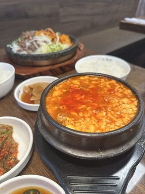 SGD DUBU SO GONG DONG TOFU & KOREAN BBQ - WICKER PARK by null