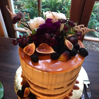 Laurel & Fey - Our wedding cake, design idea per Lauren - Wedding Planning Near Me
