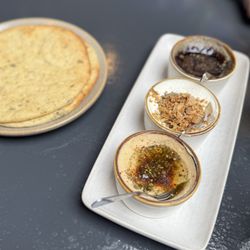 Ciudad - FLATBREAD WITH ALL 3 DIPS