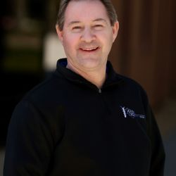 Dr. Flater has been Krieg Chiropractic's Acupuncturist since 2023 practicing Traditional Chinese Medicine.