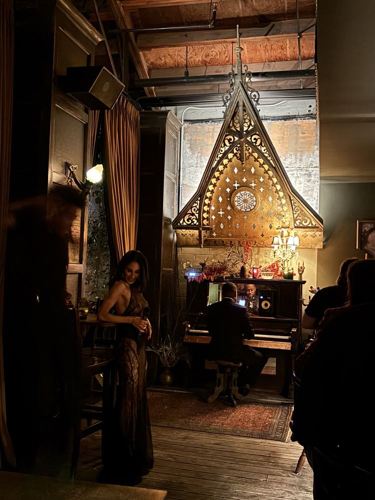 Doberman Drawing Room