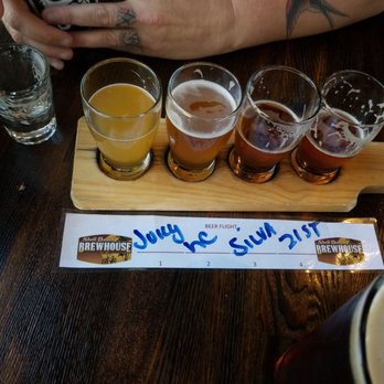 Shell Beach Brewhouse - Beer flight!! - Gastropubs Near Me - Pismo Beach, California