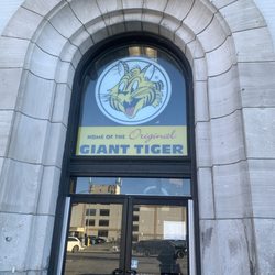 Giant Tiger