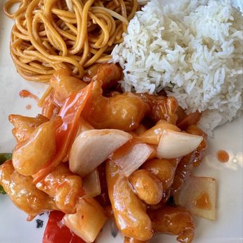 China Fun - Sweet and sour chicken lunch - Chinese Near Me - San Diego, California China Fun - Sweet and sour chicken lunch - Chinese Near Me - San Diego, California