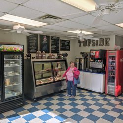Topside Catering & Deli - Inside
