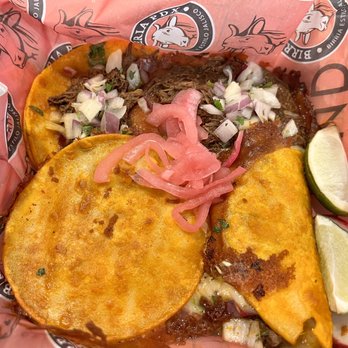 Birrieria PDX - PDX sampler - Tacos Near Me - Portland, Oregon Birrieria PDX - PDX sampler - Tacos Near Me - Portland, Oregon