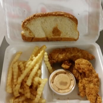 Raising Cane's Chicken Fingers - Chicken Fingers from Raising Cane's - Fast Food Near Me - Columbus, Ohio