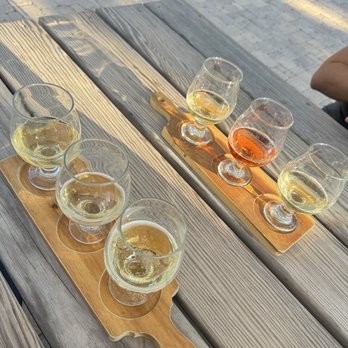 Texas Keeper Cider - Flights. All of their options 1-6 - Cideries Near Me - Manchaca, Texas Texas Keeper Cider - Flights. All of their options 1-6 - Cideries Near Me - Manchaca, Texas