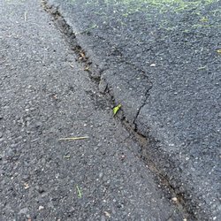 O & G Industries - Driveway began cracking within 6 months of installation