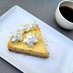 Palm & Paddle Grille - Key lime pie lanora