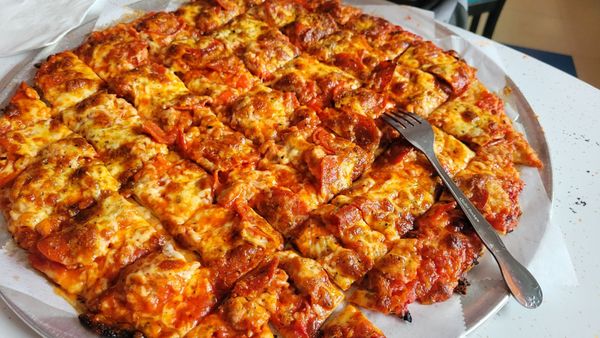 Vito & Nick's Pizzeria by null