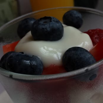 Prospect Hill Inn - Fourth of July breakfast parfait - Bed & Breakfast Near Me - Louisa, Virginia