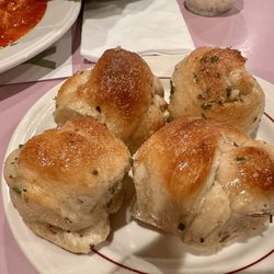 Lisa Pizza and Restaurant - Garlic Knots