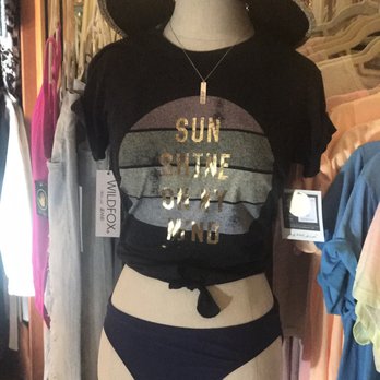Kelly's Boutique - Accessories Near Me - Riverside, California