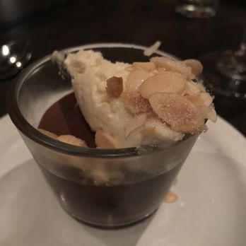 Kitchen Galerie - Chocolate mousse - French Near Me - Montreal, Quebec