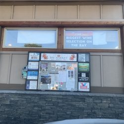 Garibaldi Bay Market - Local businesses / activities