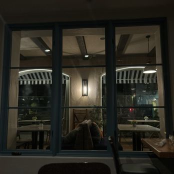 The Grill on Main - Dining room - American Near Me - La Quinta, California The Grill on Main - Dining room - American Near Me - La Quinta, California