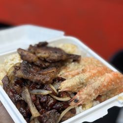Hands down the BEST food truck i had on the island! Can't wait to go back!