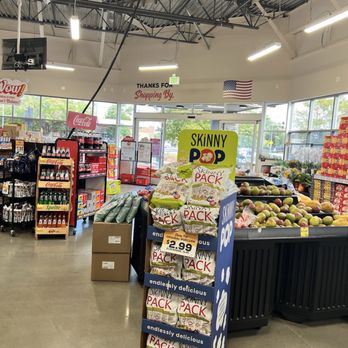 Grocery Outlet - Grocery Near Me - Sacramento, California