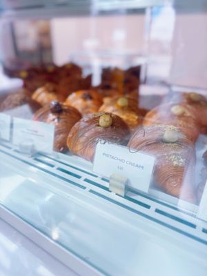 'Le Beau' Croissanterie by null